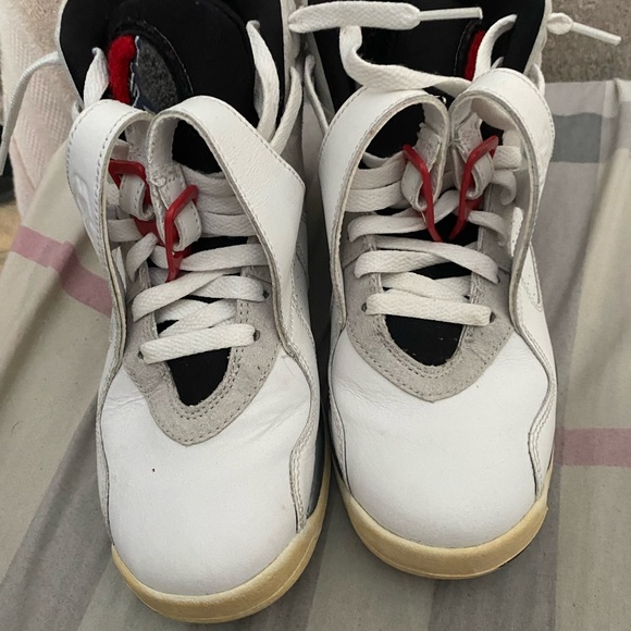 Jordan 8’s size 6 original OG’s no box price is negotiable - Picture 1 of 5